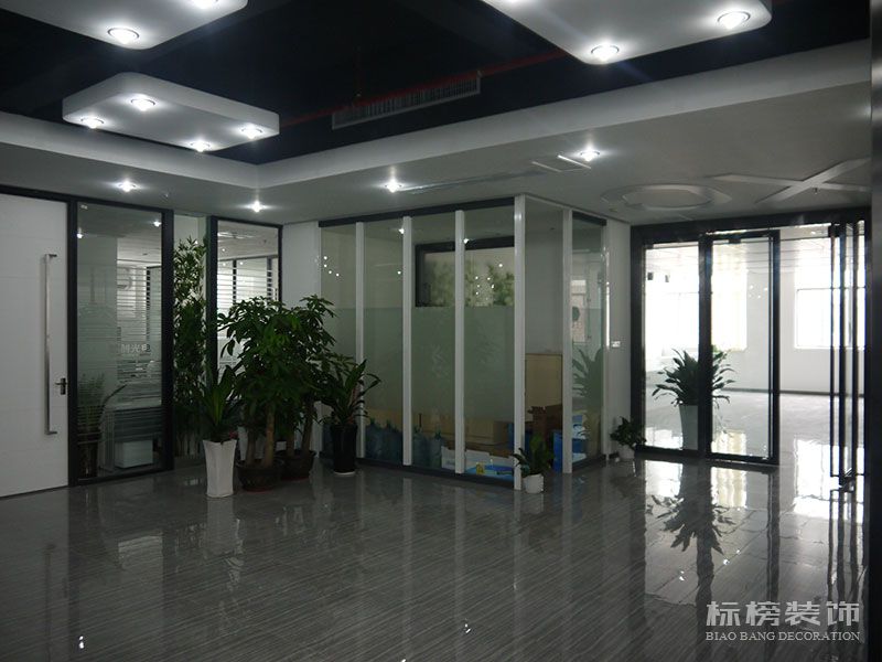 深圳廠房裝修，無塵車間裝修，深圳裝飾，深圳辦公室裝修